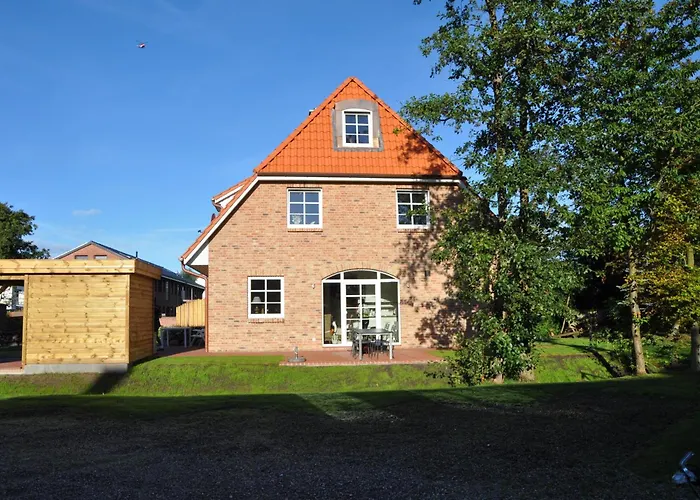 Doppelhaushaelfte Sommertraeume